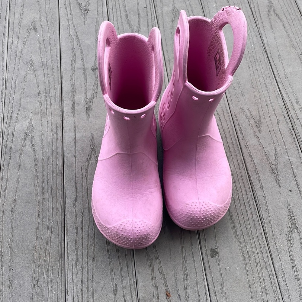 Crocs Handle It Rain Boots Pink Kids Size 11 Carnation Pull On